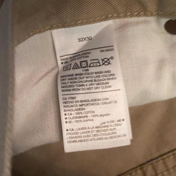 Bundle 3 for $25 / Old Navy pants - Picture 3 of 4